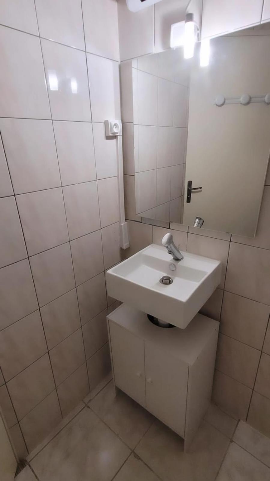 Studio B Aux Pieds Des Thermes Néris-les-Bains Eksteriør billede